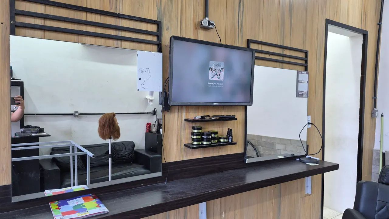 Bancada e espelhos para barbearia - Foto 2