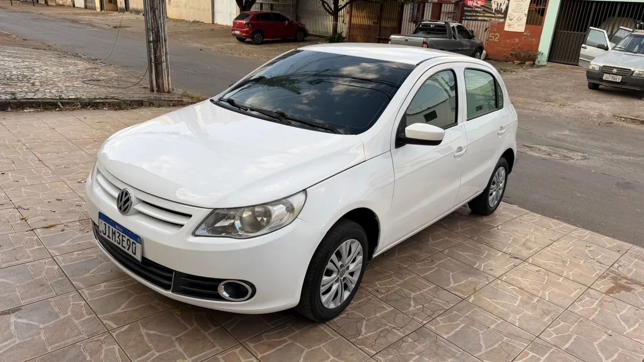 Volkswagen Gol Gol (novo) 1.0 Mi Total Flex 8V 4p 2012