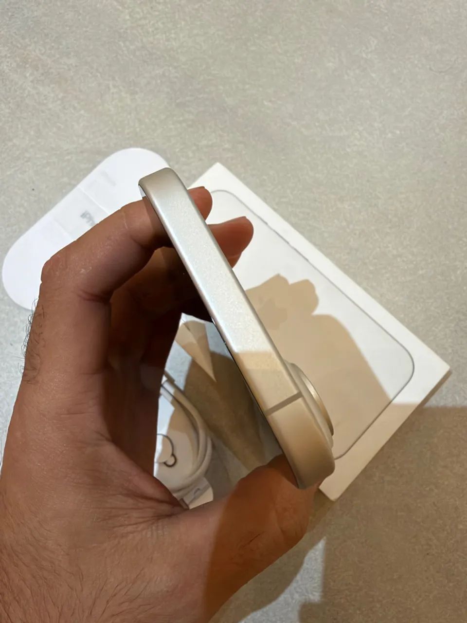 Vendo iPhone 16 saúde 100% garantia Apple impecável com NF!!! - Foto 4