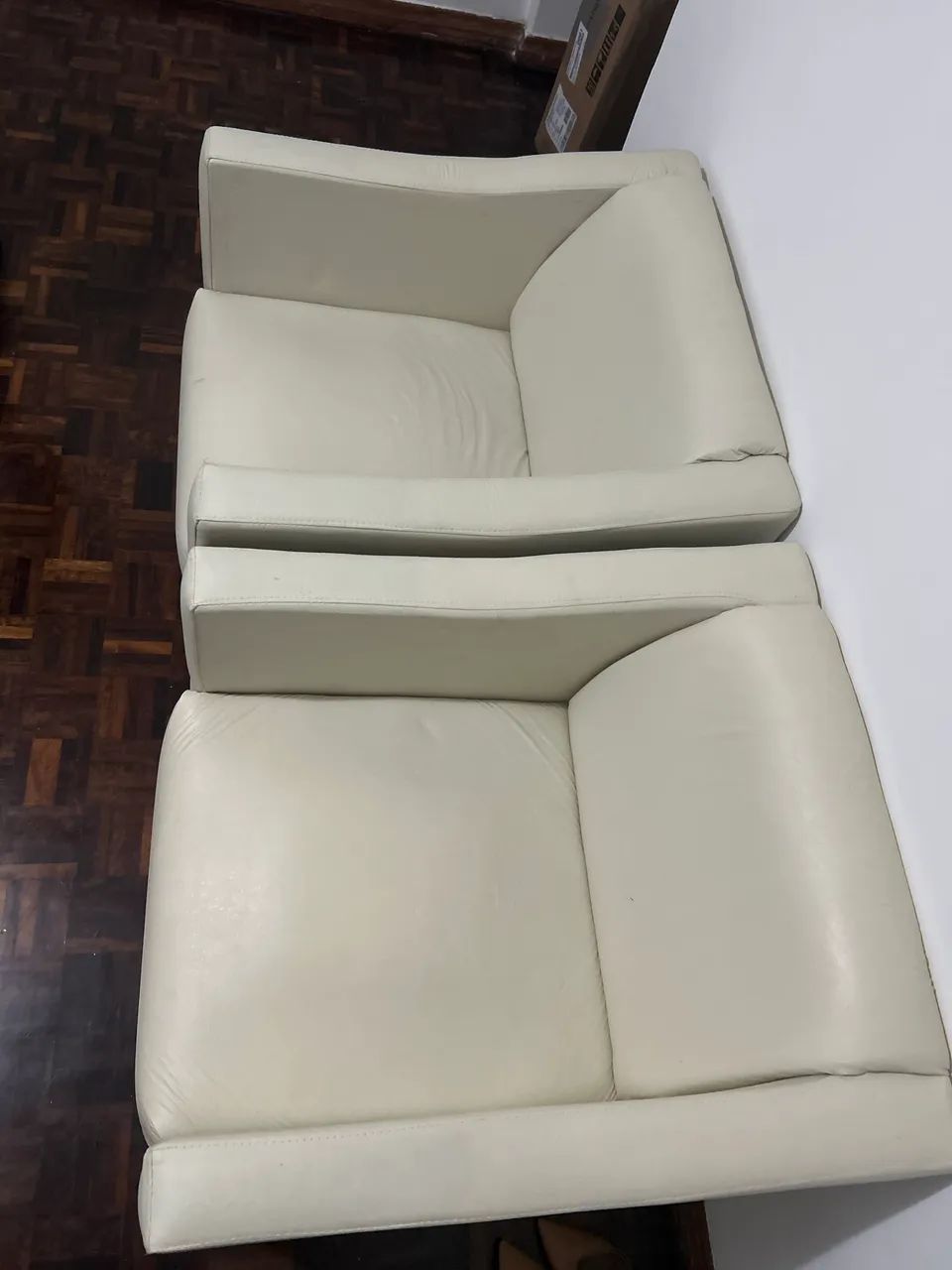 Poltrona ideal para consultório, salão de beleza, manicure 