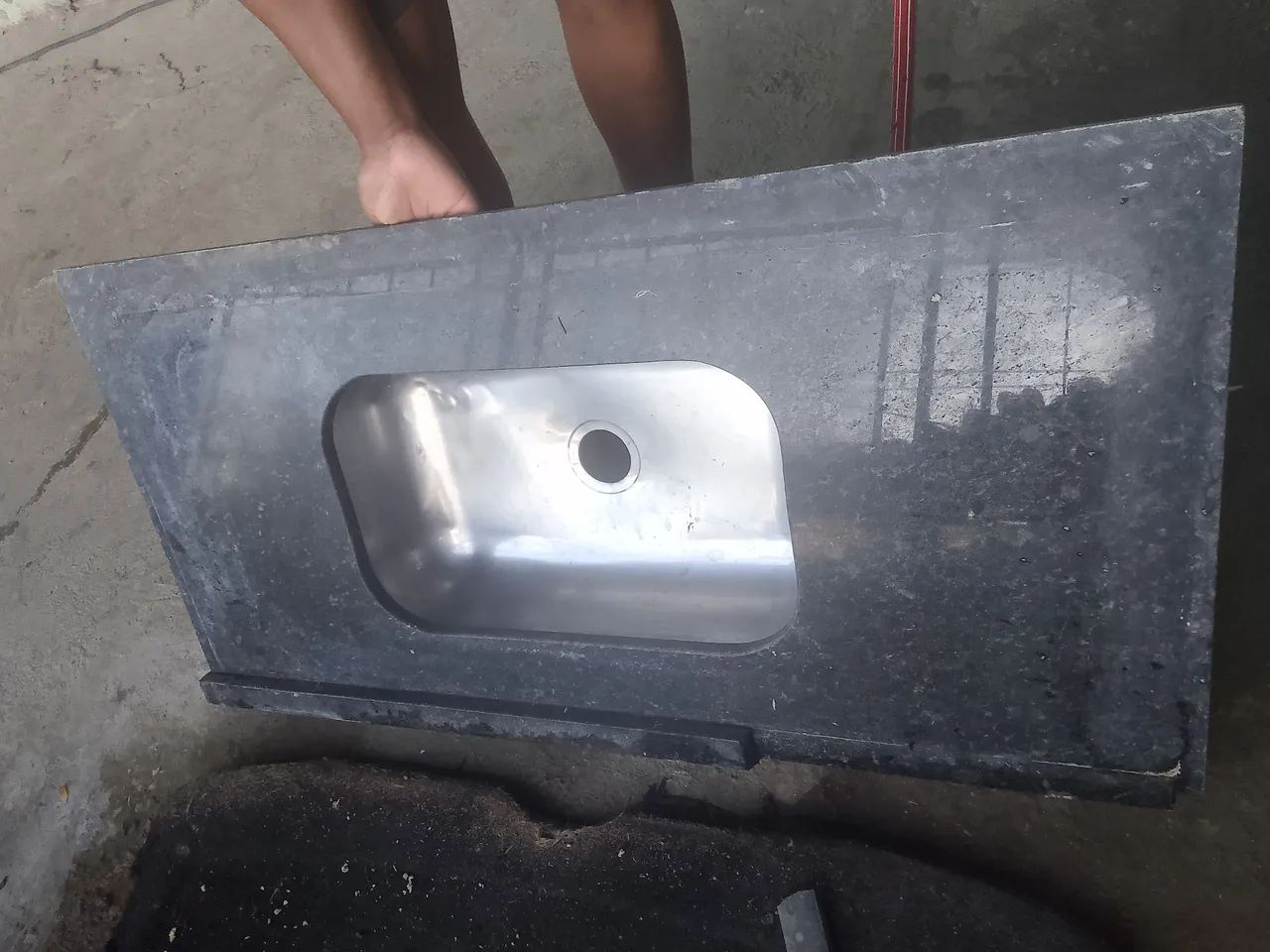 Bancada de granito com cuba inox