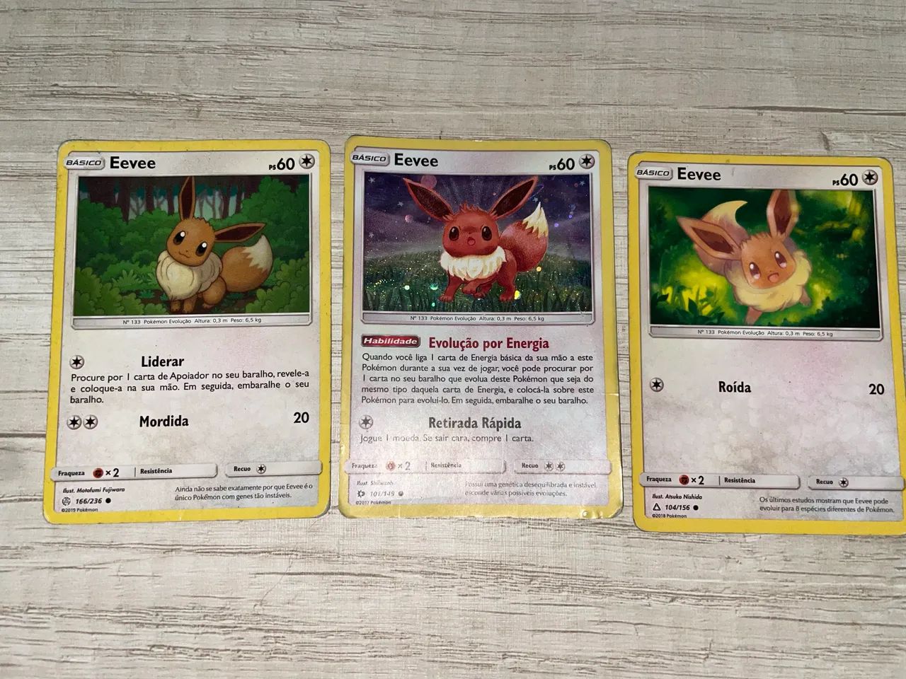 3 Cartas Eevee Pokémon TCG - Cosmos Holo 2017