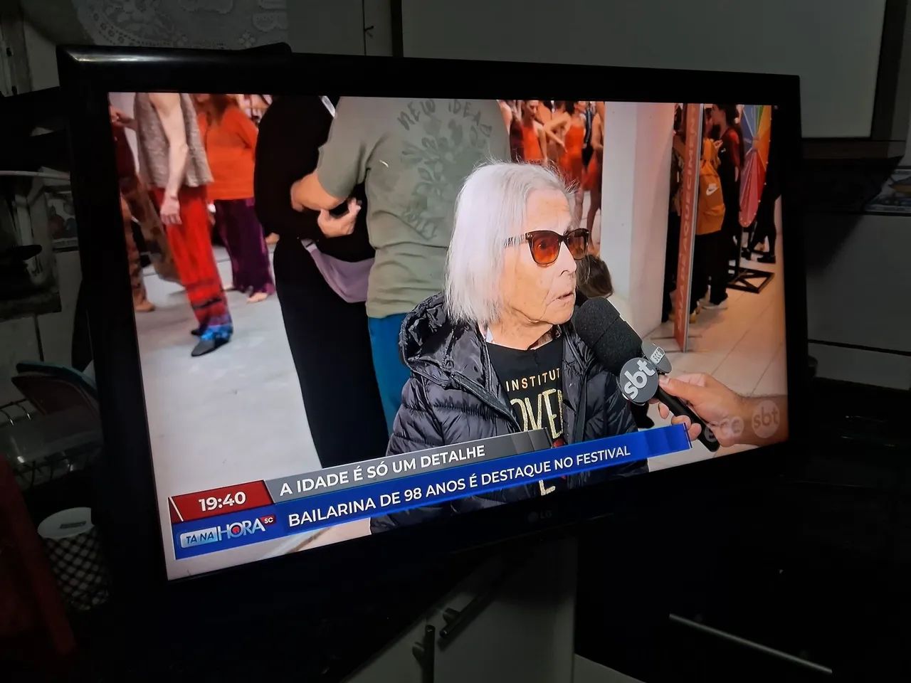 TV 42 POLEGADAS DIGITAL LG ENTREGA INCLUÍDA  - Foto 2