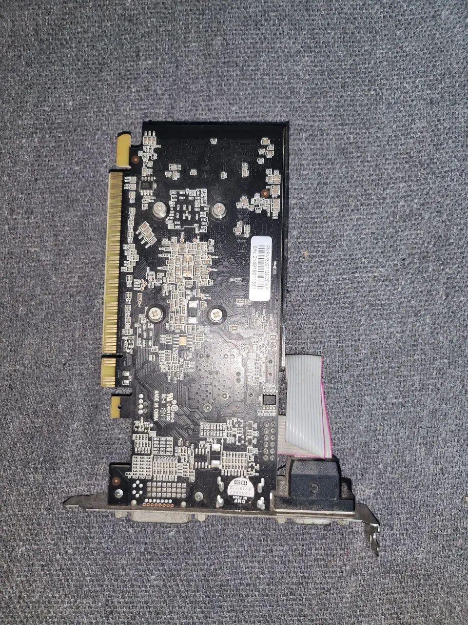 Placa de vídeo GT 730 - Foto 2