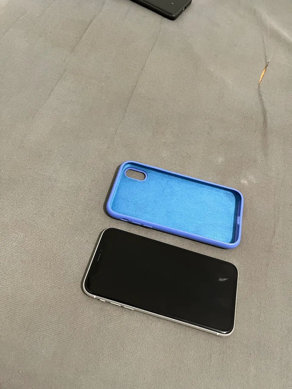 IPHONE XR  - Foto 2
