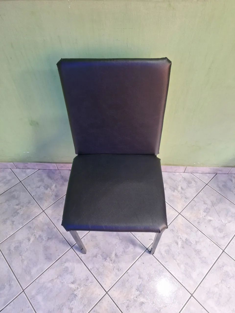 Cadeiras de ferro com estofado - Foto 2