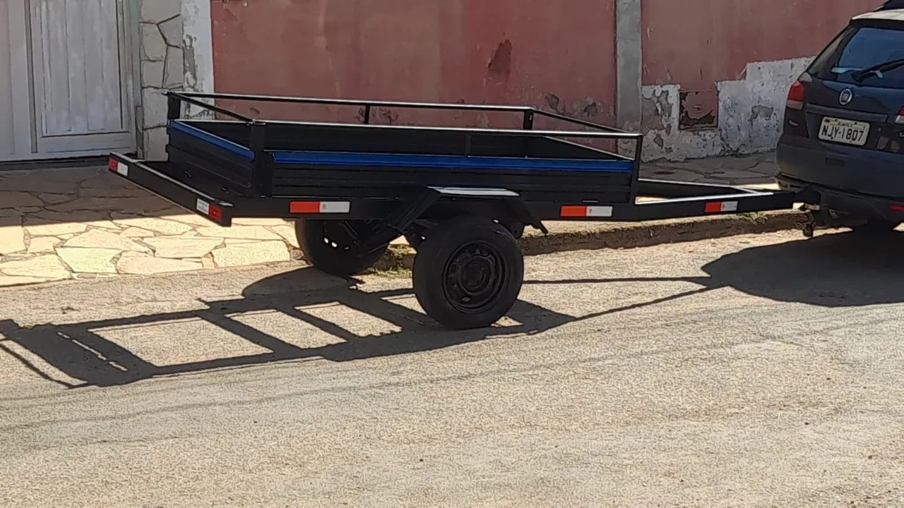 VENDO CARRETINHA COM NOTA FISCAL 
