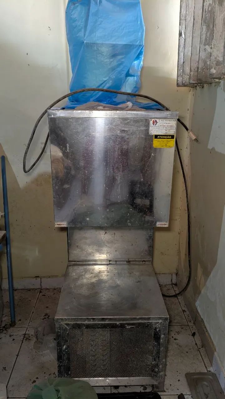 Máquina de fazer sorvete 