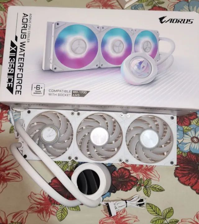 Water cooler AORUS WATERFORCE X II 360 ICE - Foto 2