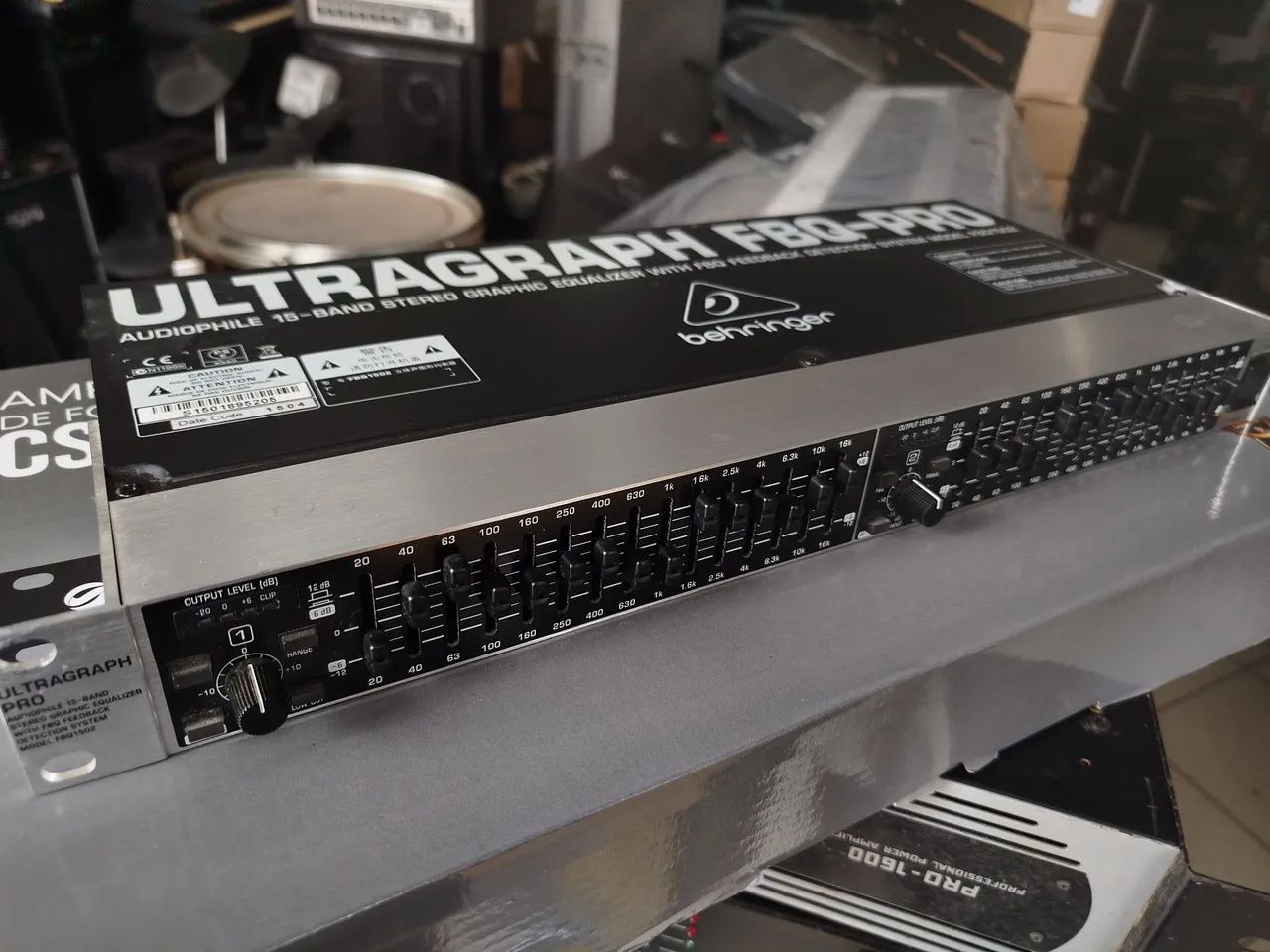 Equalizador Behringer FBQ1502 - Foto 2