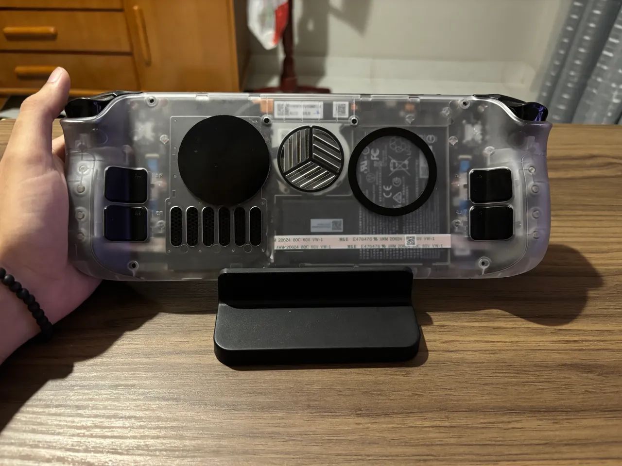 Steam Deck 2TB LCD + Acessórios (4 meses de uso) - Consoles de