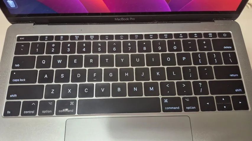 MacBook Pro 2017 i5 8gb 128gb - Foto 4