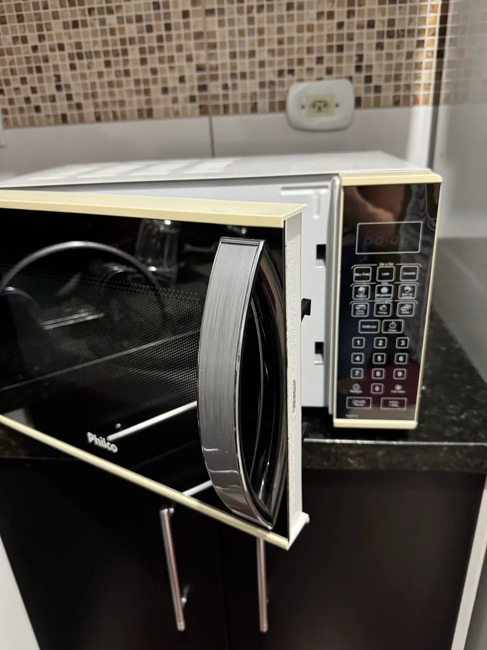 Microondas Philco 21L