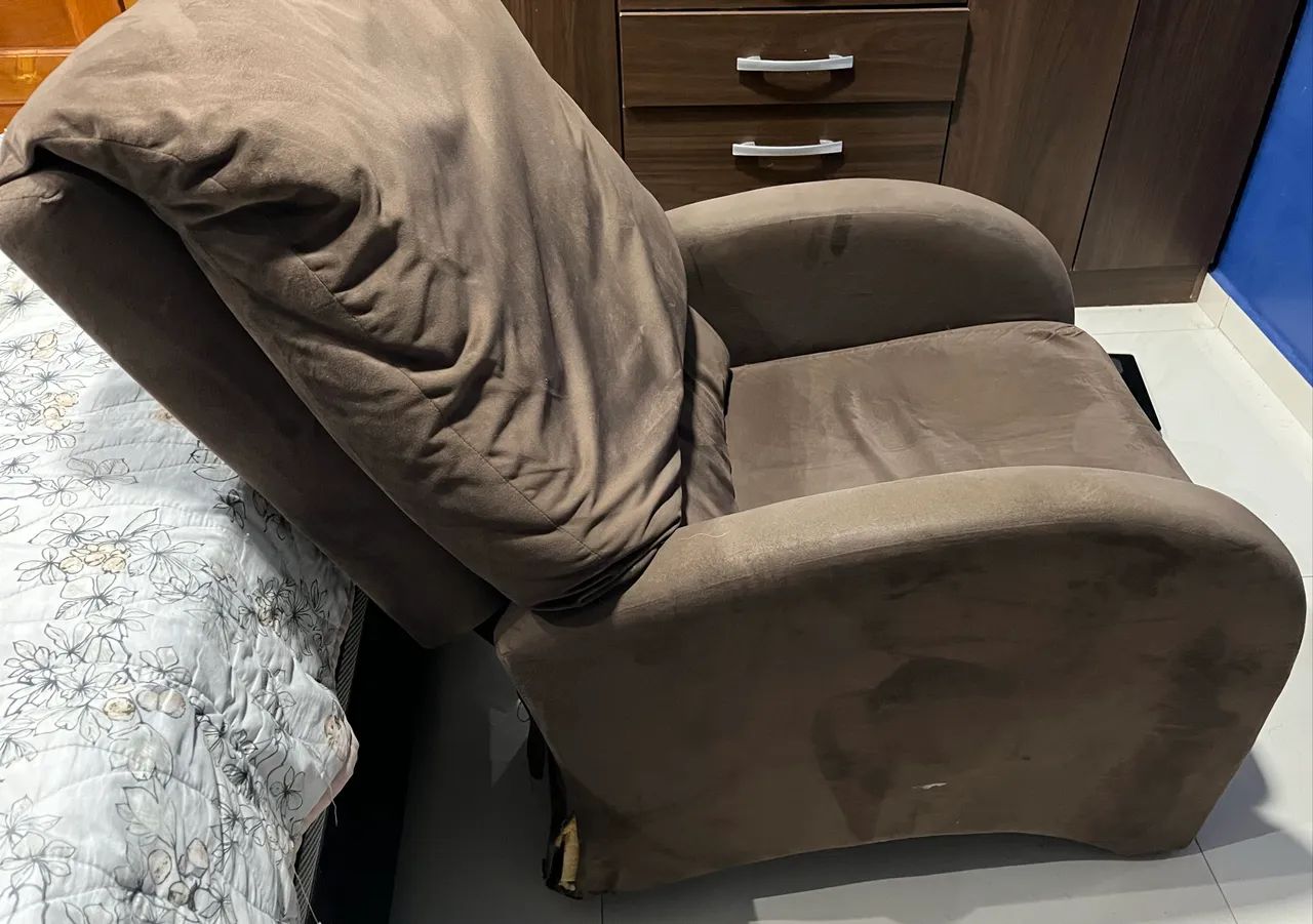 Poltrona Reclinável Marrom - Funciona Perfeitamente | Apenas R$ 350 - Foto 5