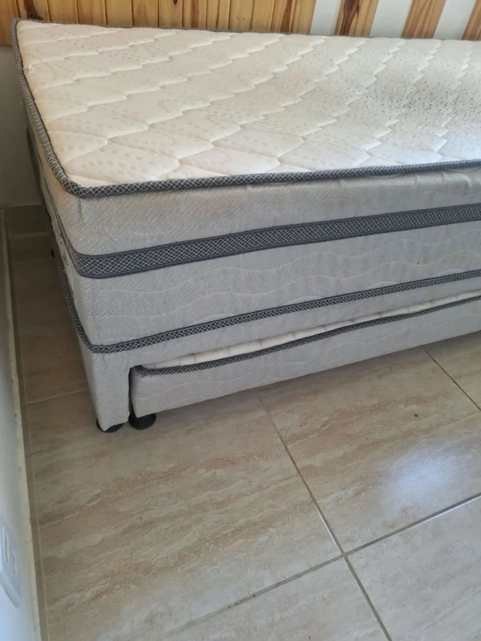 Cama