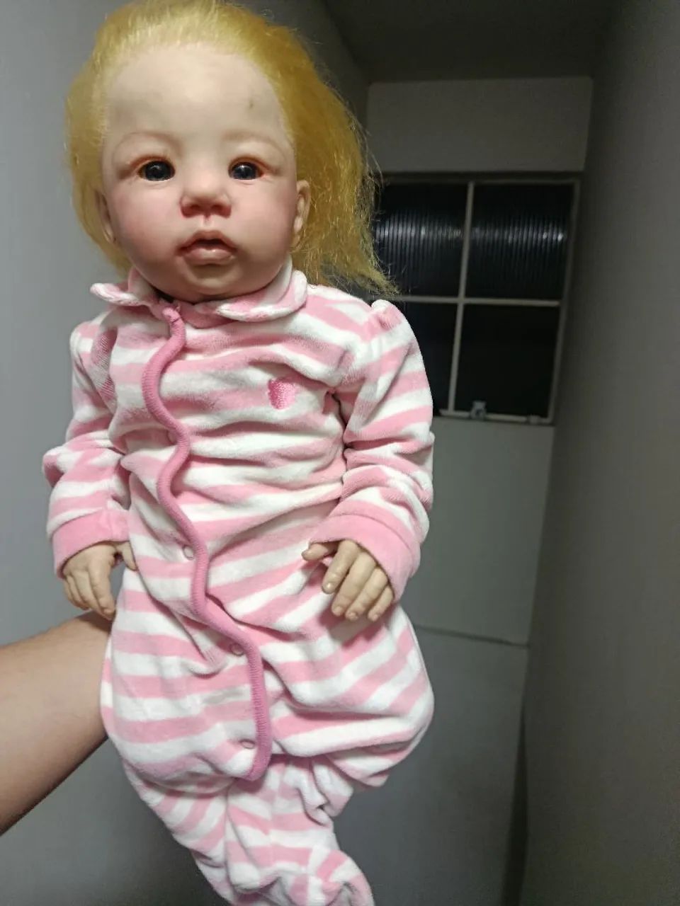 Boneca Bebeê Reborn Menina Loira - Foto 2