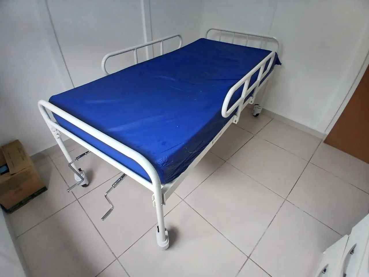 Cama geriatrica + colchão