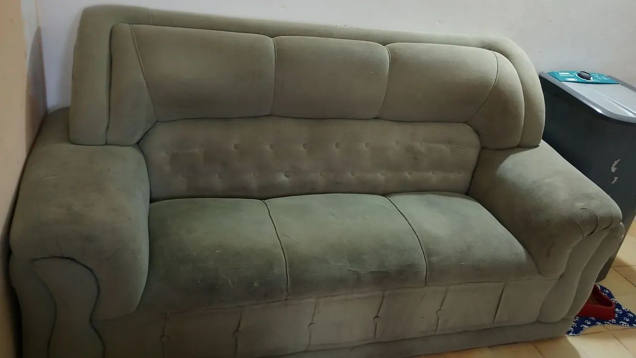 Sofá 3 lugares bem conservado  - Foto 3