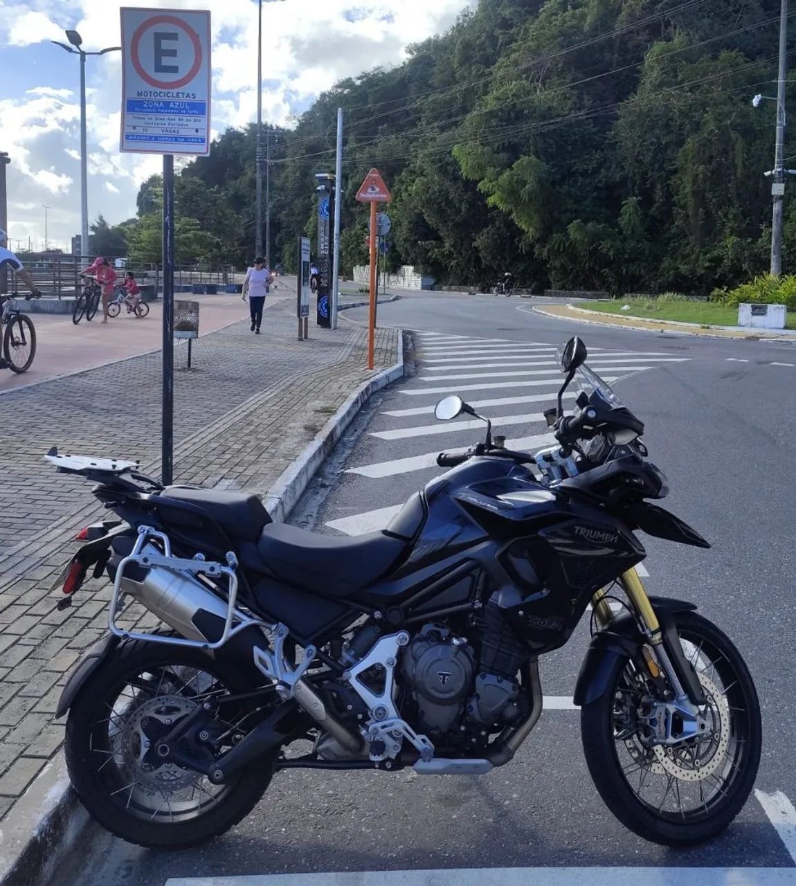 Triumph Tiger 1200 Black Edition  - Foto 2