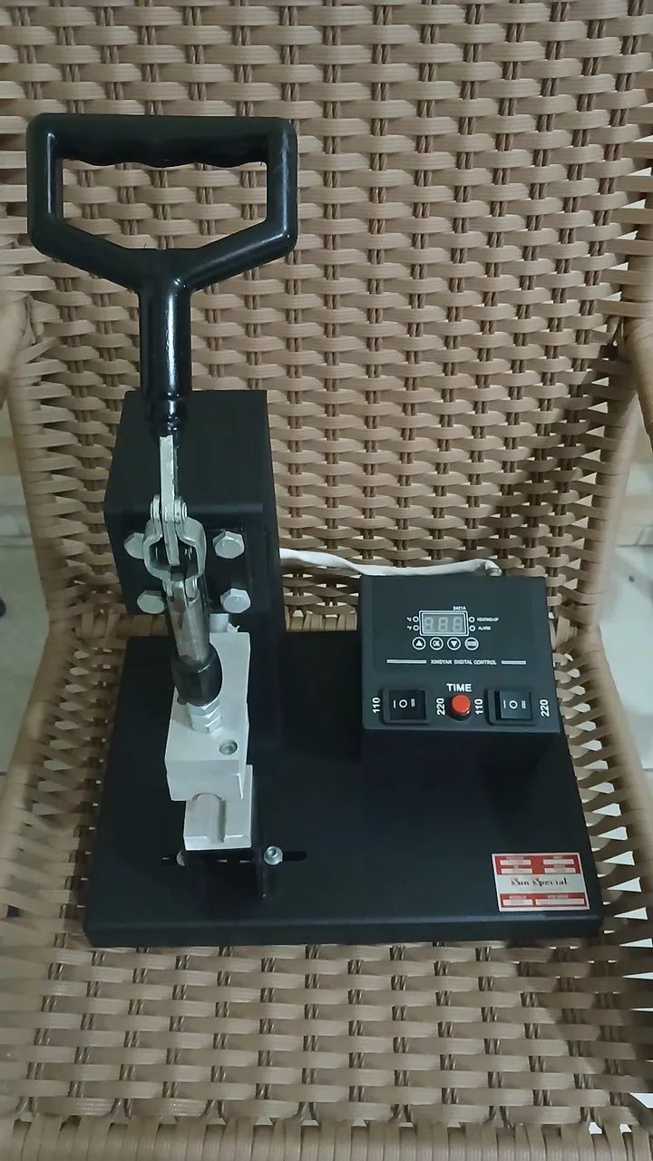 Maquina estampar caneta