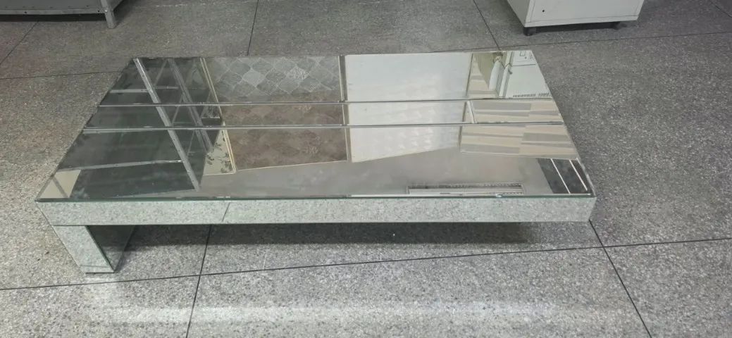 MESA DE CENTRO ESPELHADA USADA - LEIA DESCRIÇÃO