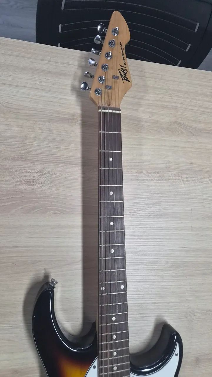GUITARRA  REPTOR PLUS STRATOCASTER,  NOVA - Foto 4