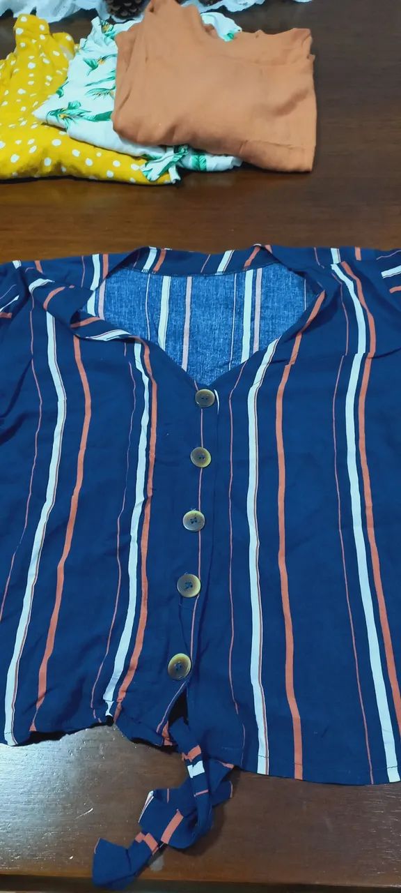 Blusas - Foto 3