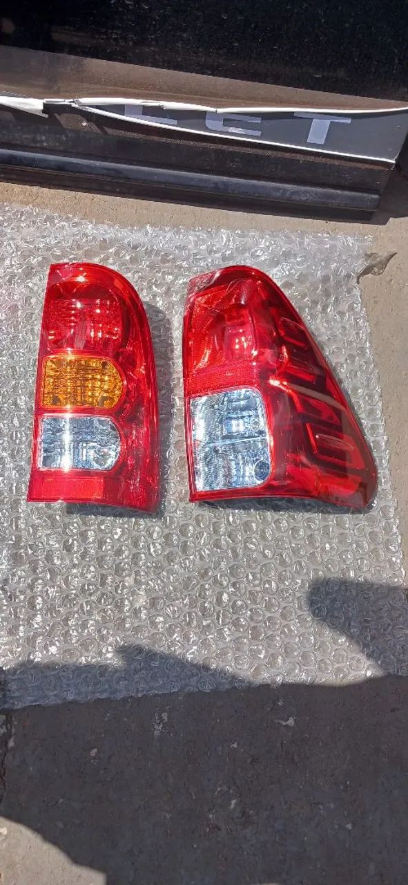 LANTERNA TRASEIRA HILLUX  - Foto 3