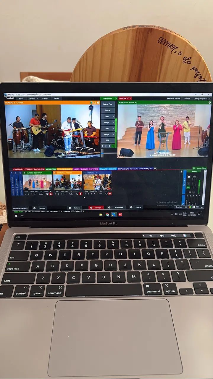 MacBook Pro 2020 | i5 | 16Gb | 256Gb - Notebooks - Praia de