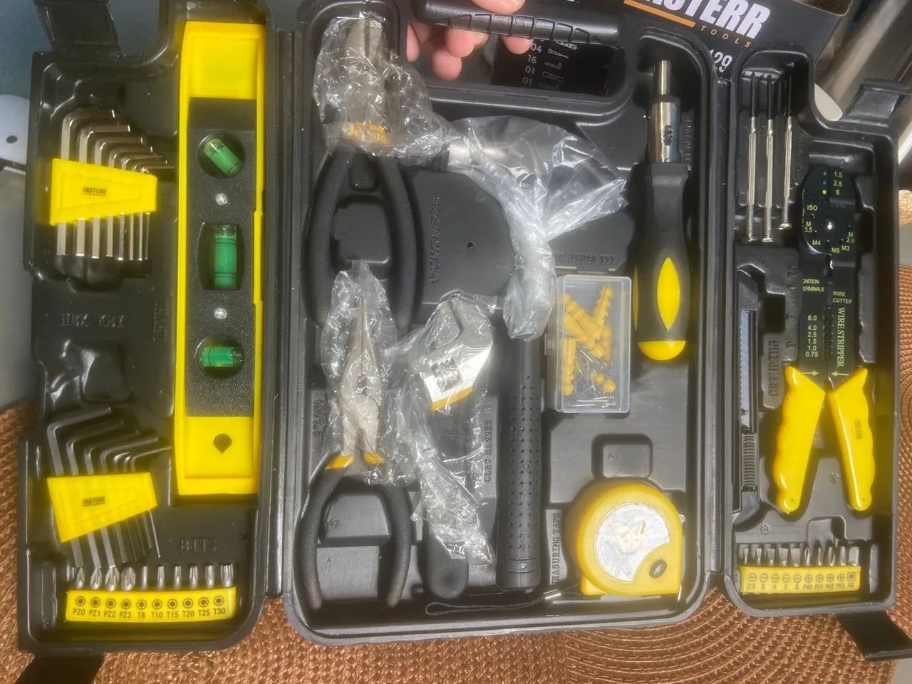 セット出品 Maleta de ferramentas completa - 129 peças - NOVA - Ferramentas de