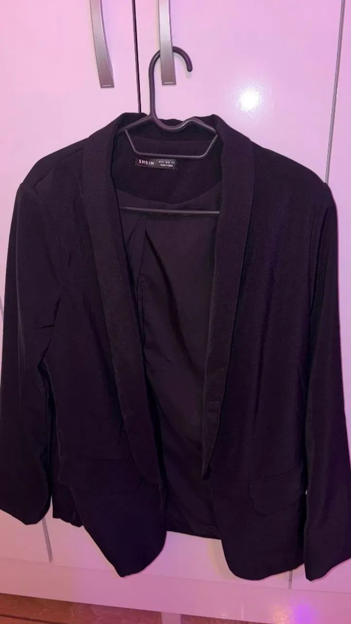 Blazer Preto Shein (Tamanho M)