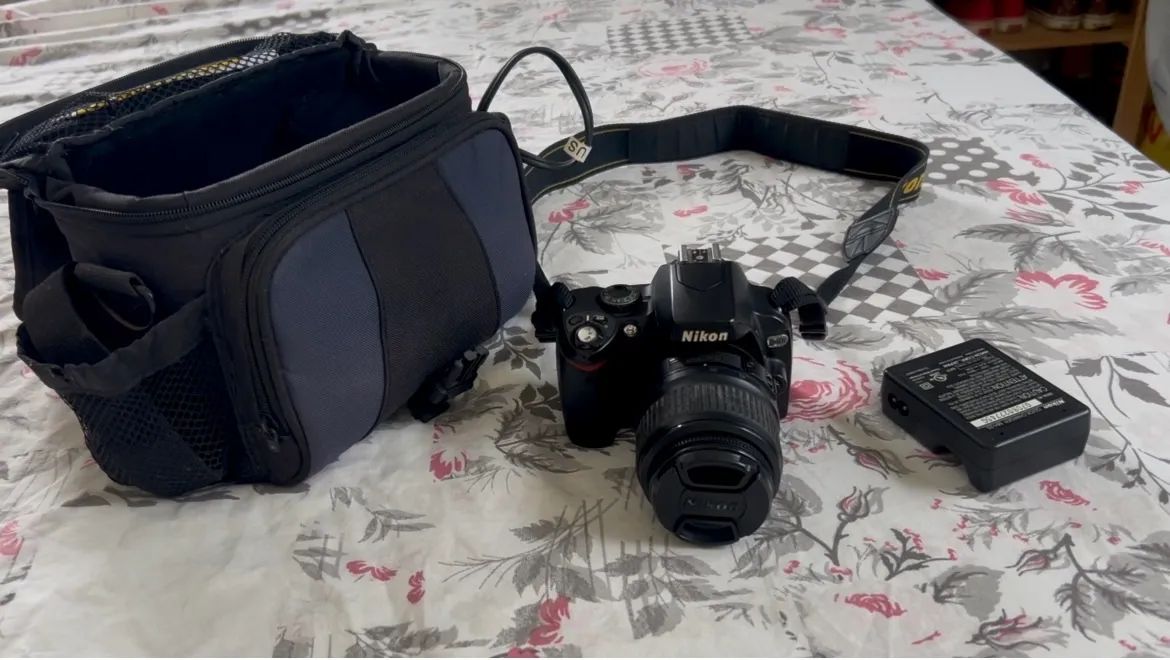 Nikon D40