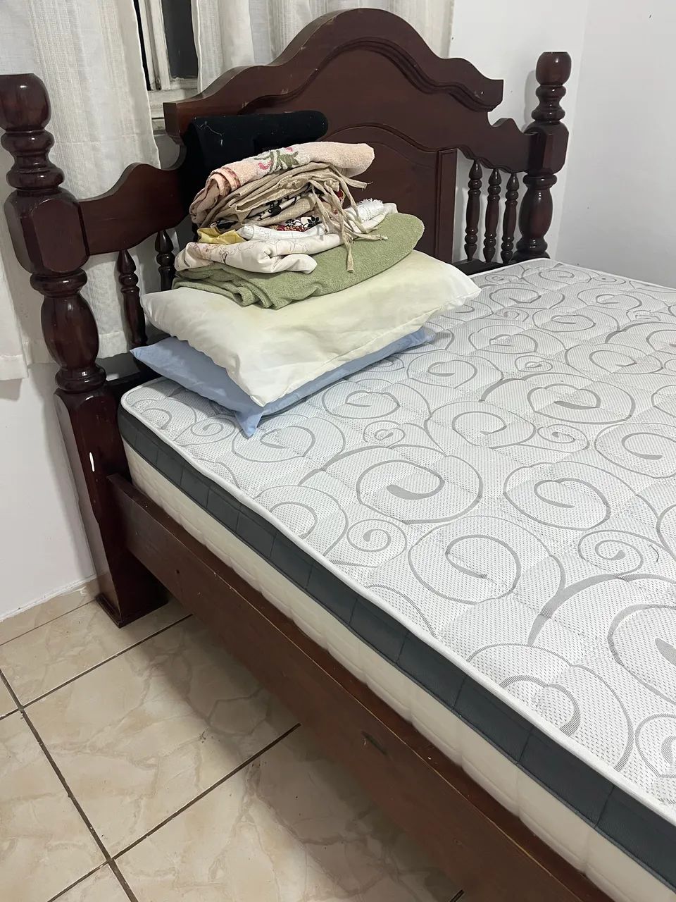 Vendo Cama em madeira  - Foto 2