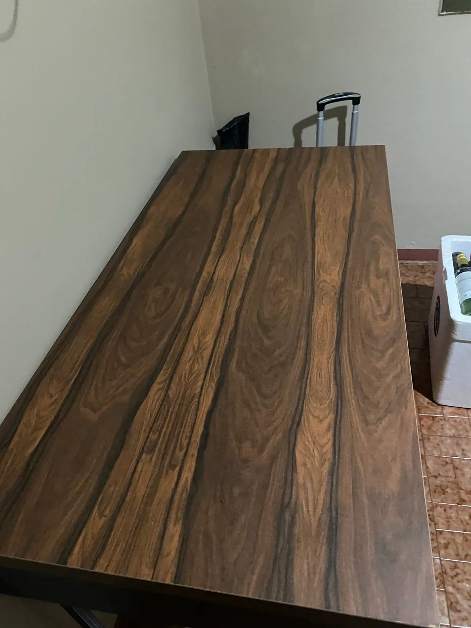 DESK WITH PANEL494540352285593604