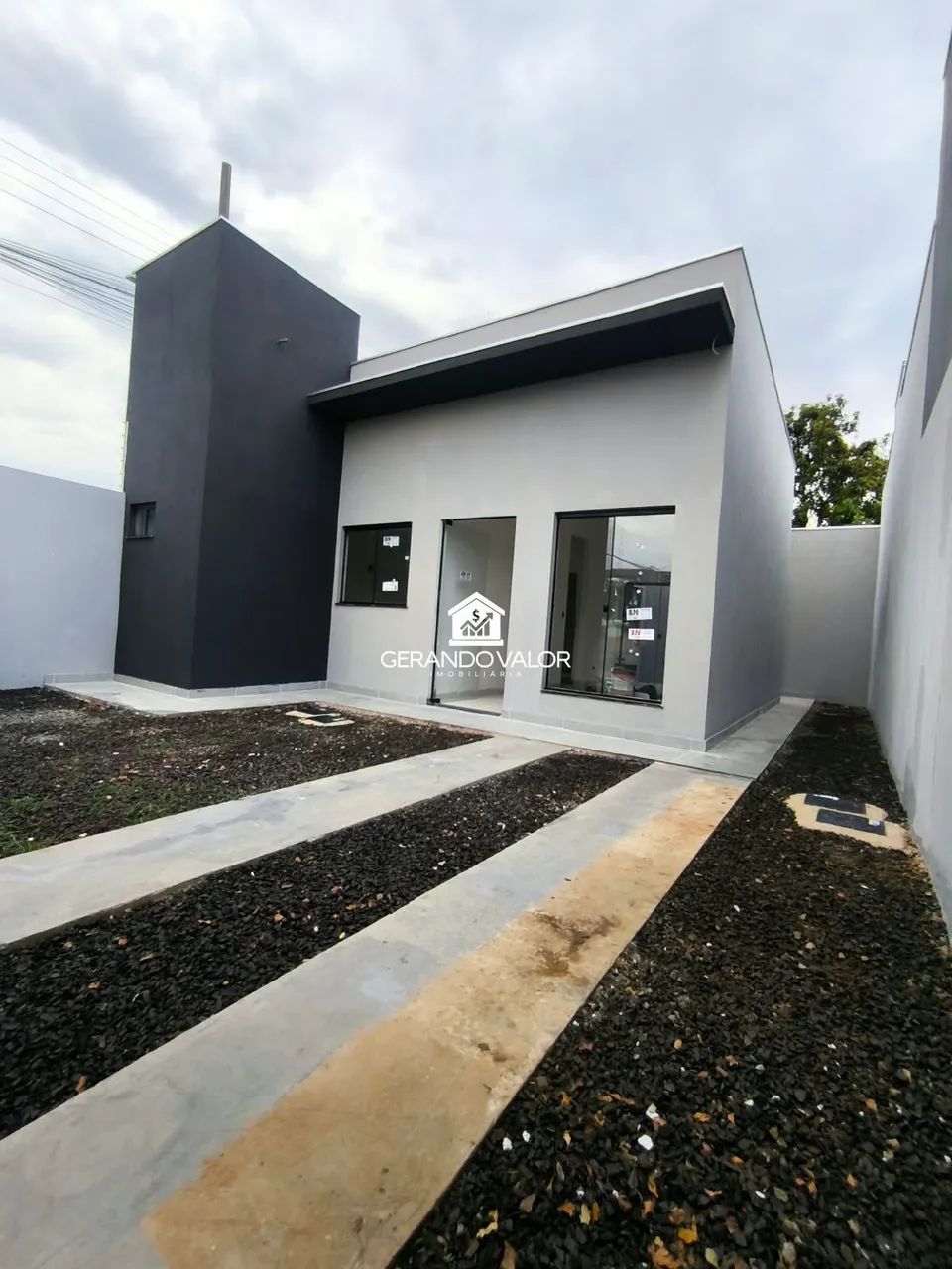 Casa em Excelente localização com Suíte - Foto 3