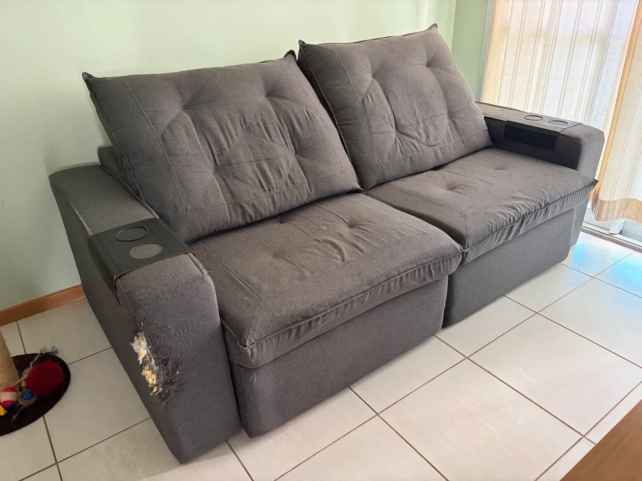 Sofá de linho cinza  - Foto 4