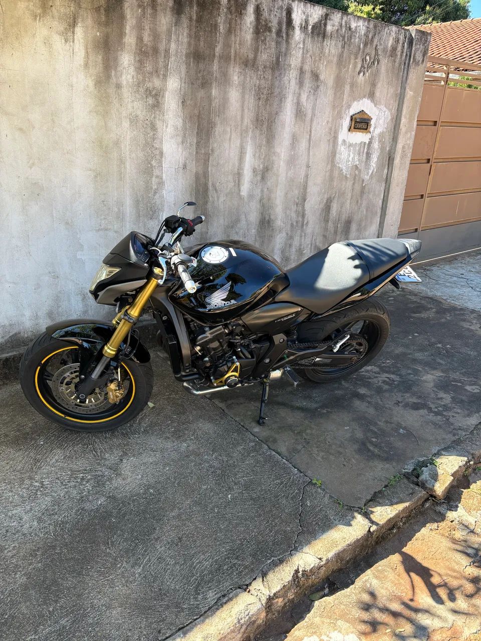 HORNET 600F  - Foto 3