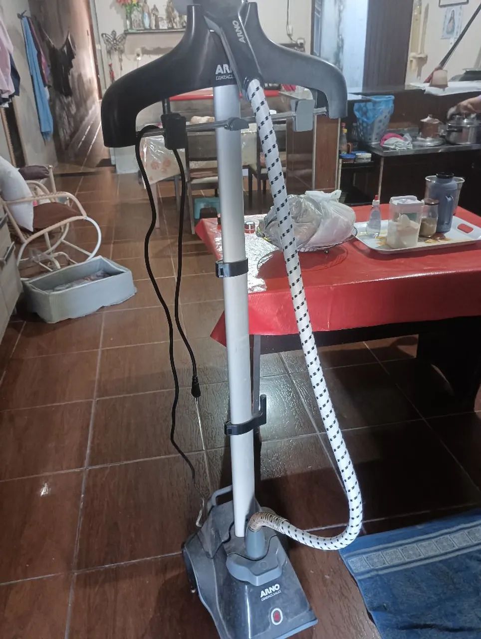 Ferro a Vapor Arno 