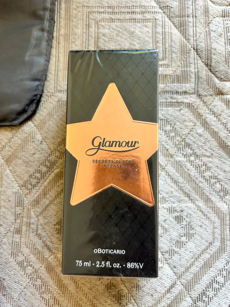 Vendo perfume glamour black