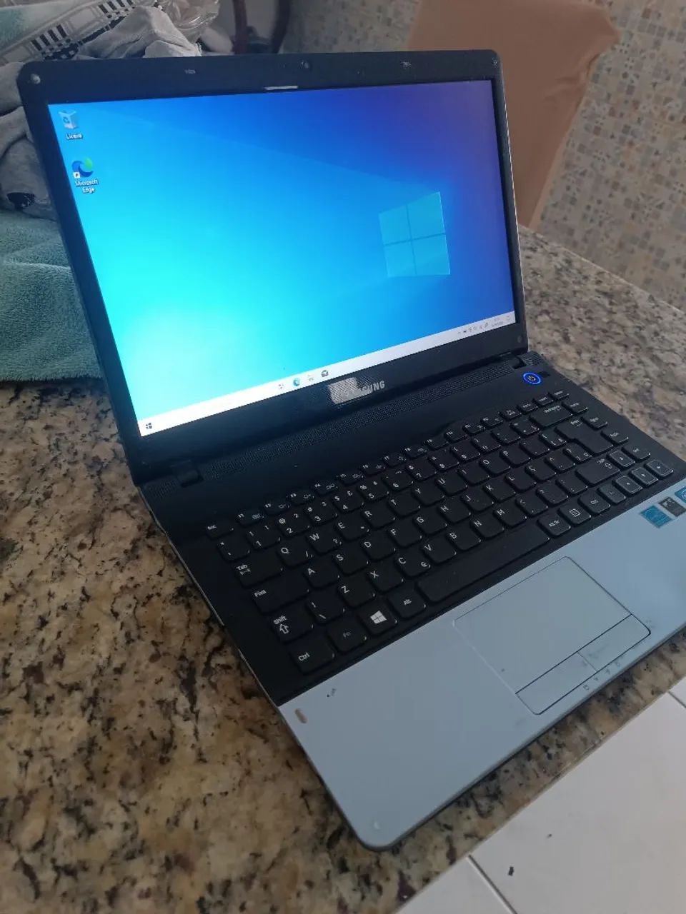 Notebook Samsung Core i5 8GB 