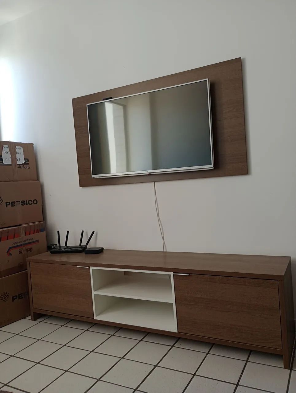Rack com painel 