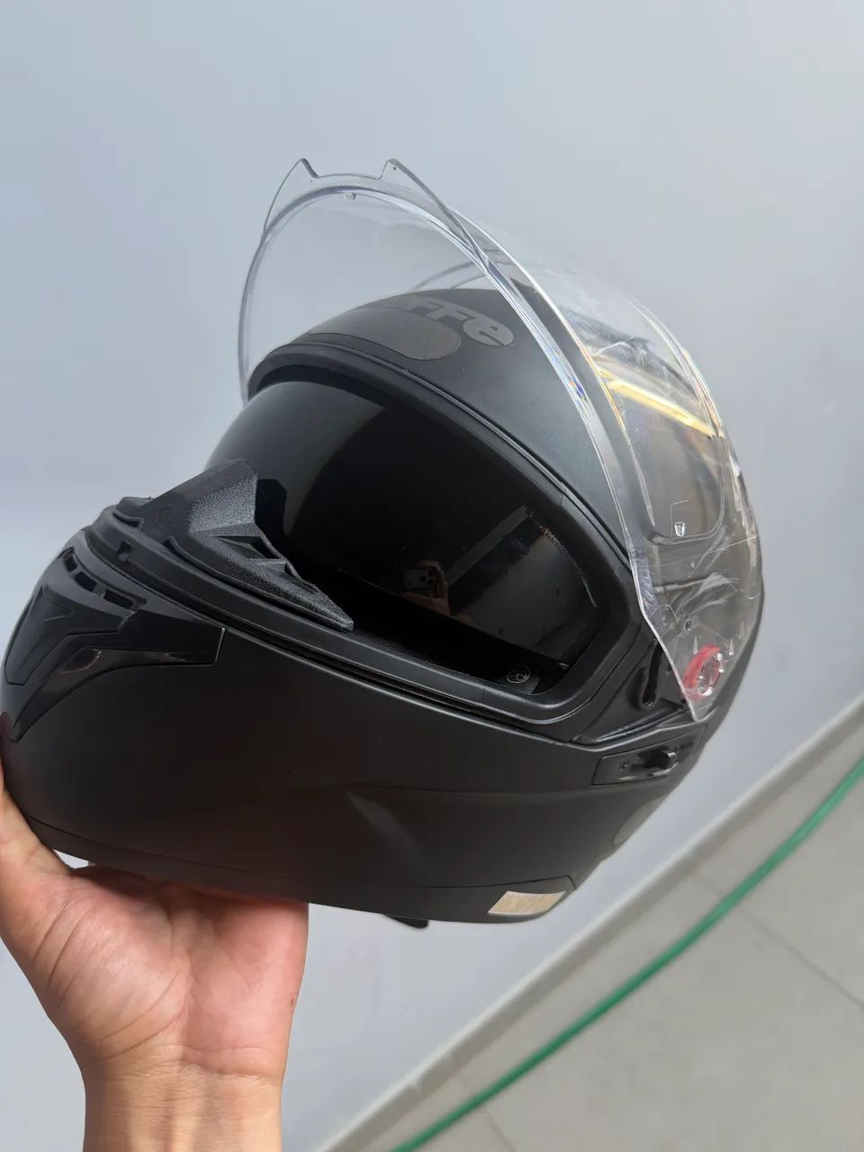 Capacete Bieffe tamanho 56