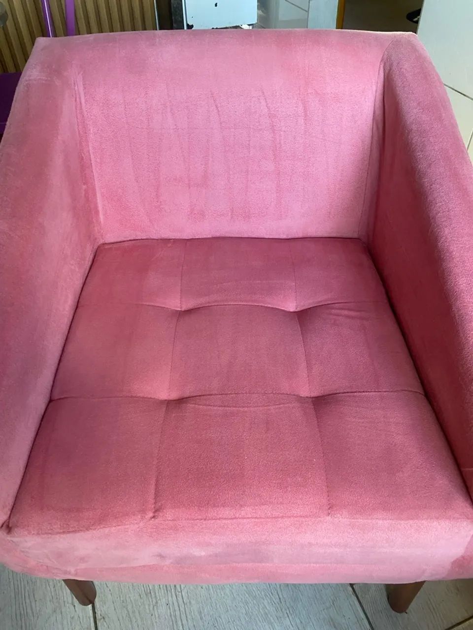 POLTRONA ROSA!!! Ótima para studio de beleza !! - Foto 2