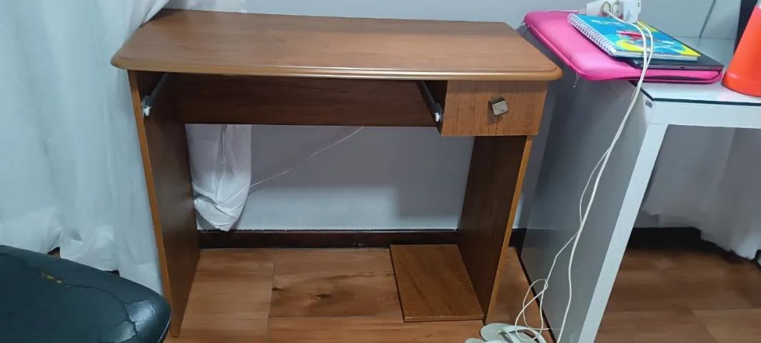 MESA PARA COMPUTADOR EM MDF