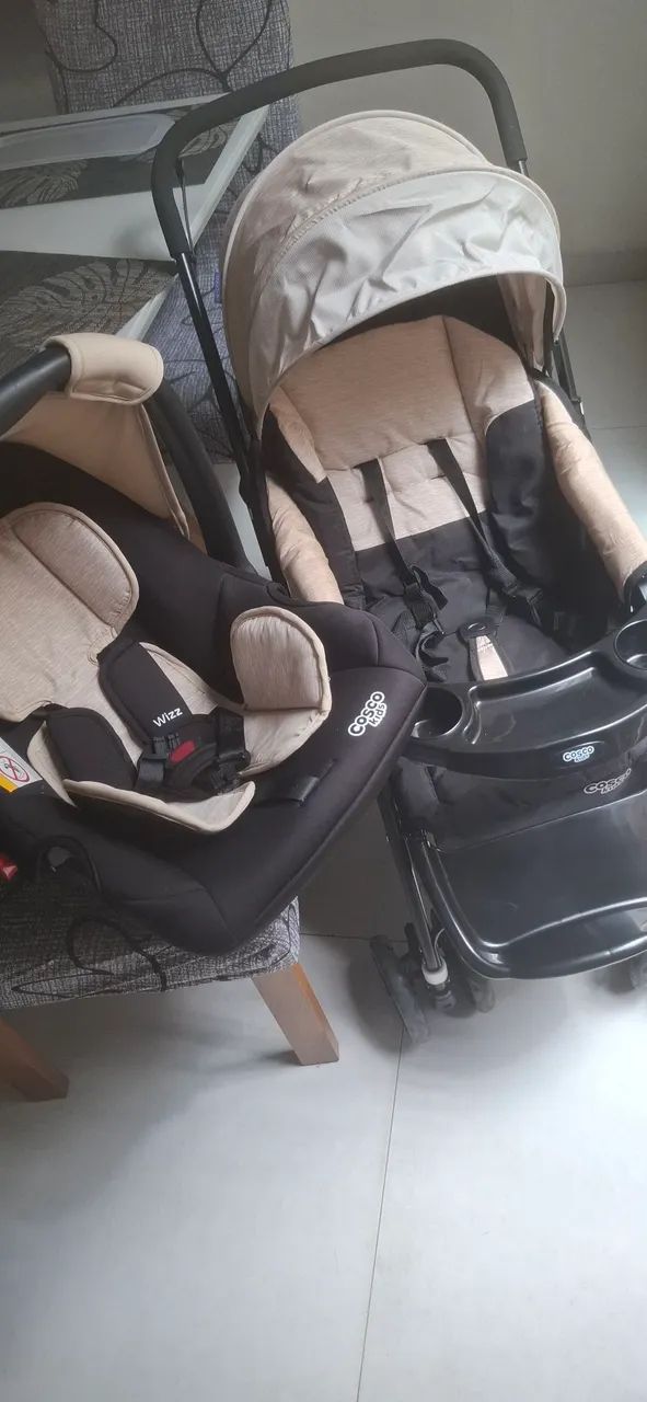 Carrinho e bebe conforto 