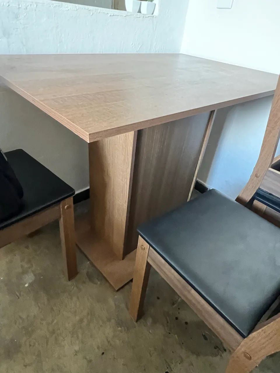 Mesa de jantar com 4 cadeiras  - Foto 2