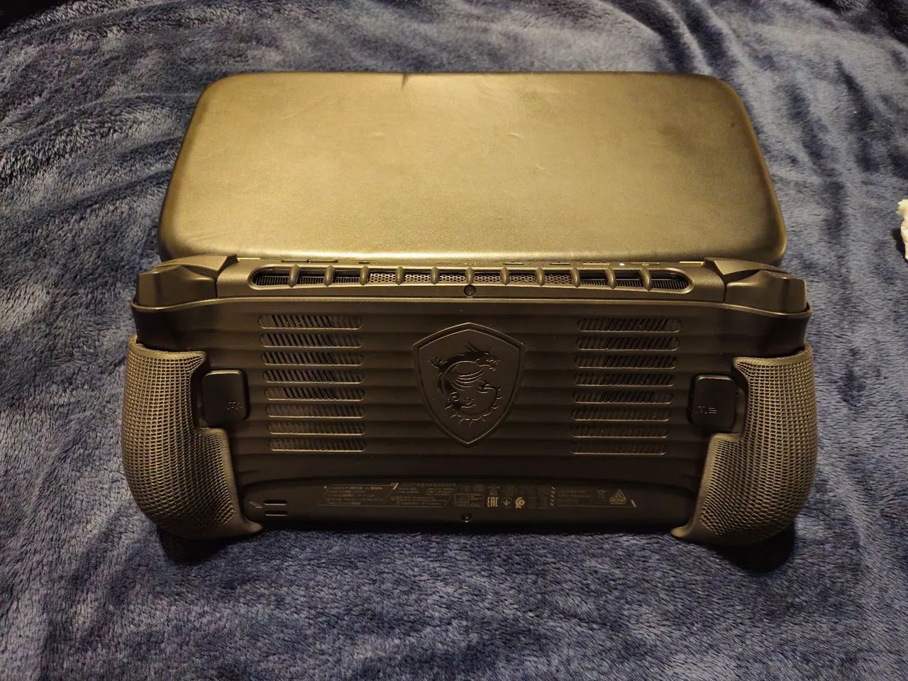 MSI CLAW 8AI+ - Foto 2