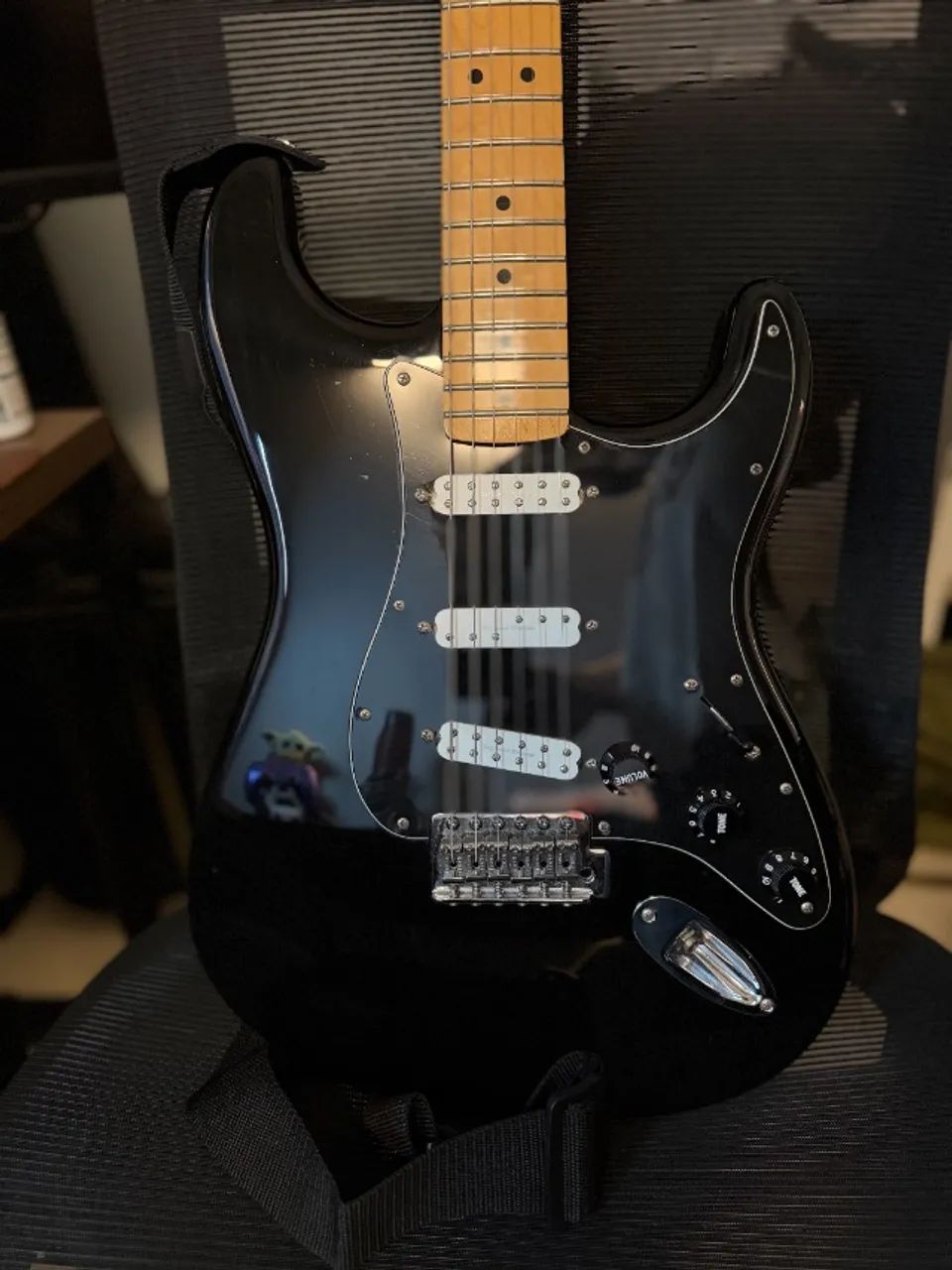 Guitarra FENDER Special Edition com Kit Seymour Duncan