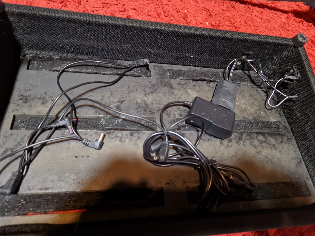 Pedalboard, com fonte, cabos e extensor de fonte. - Foto 5