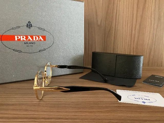  Óculos dourado Prada Unissex  - Foto 2